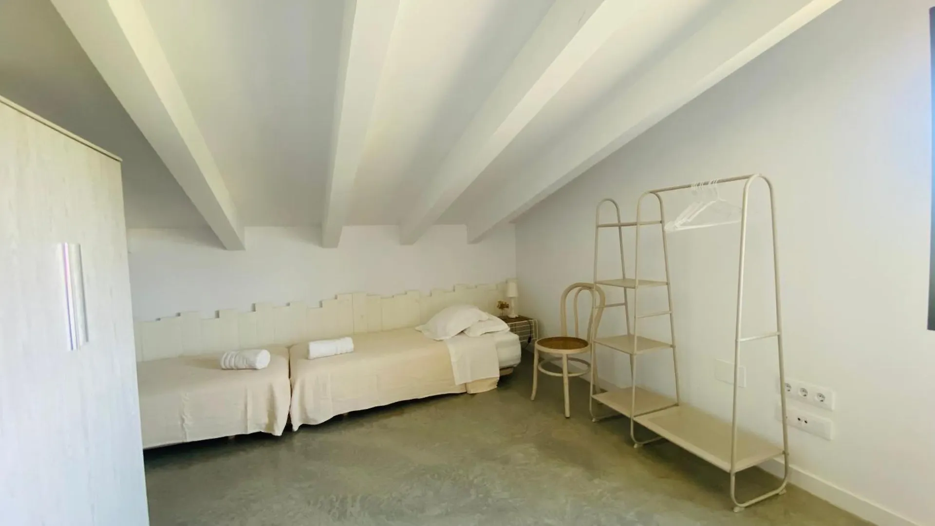 Can Serra 1786 Llagostera Feriegård