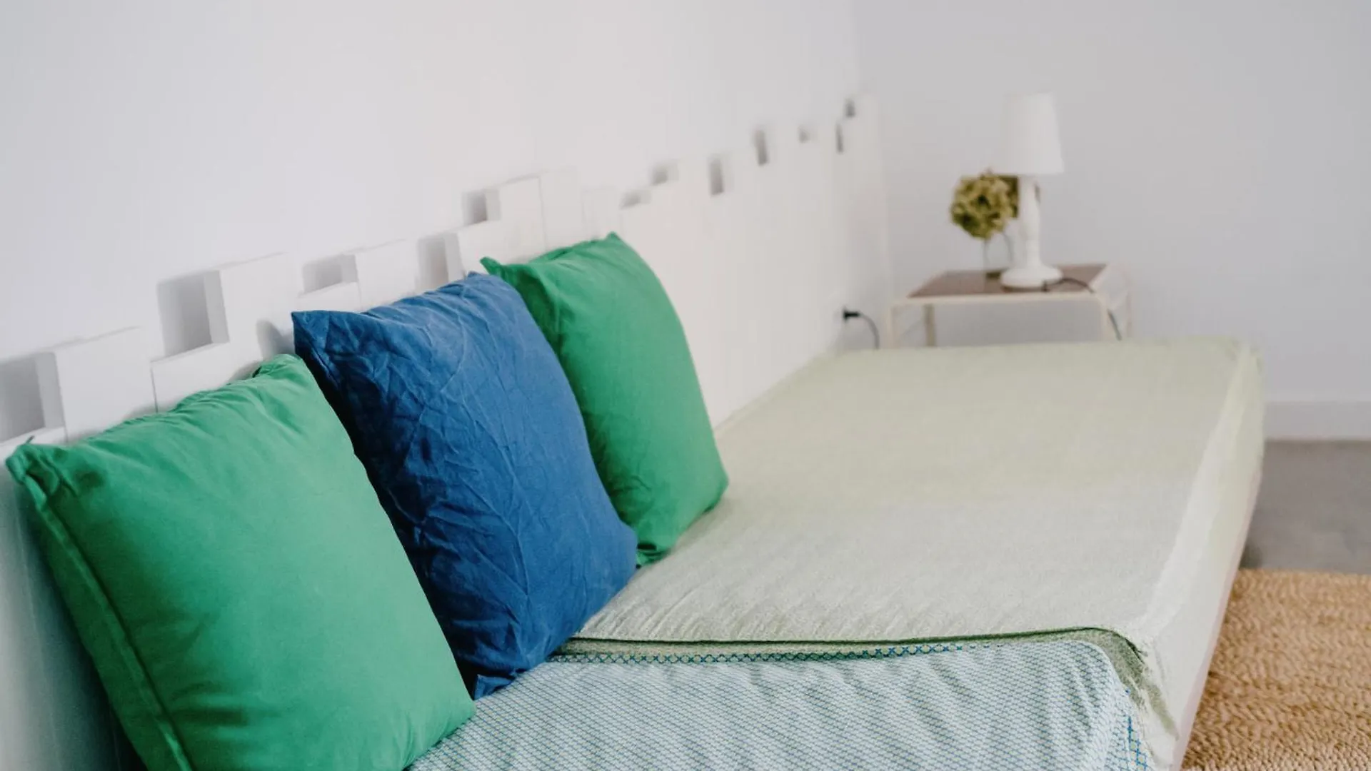 Can Serra 1786 Llagostera Farm stay